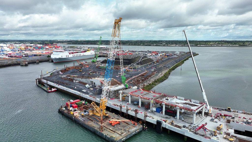Crane barge and berth deck works alongside the ro-ro terminal