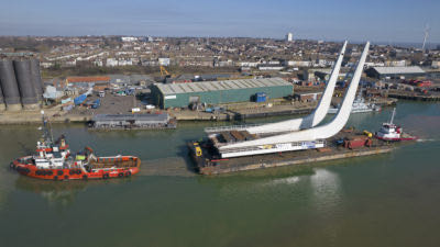 Bridge leaves delivered by barge to Lake Lothing